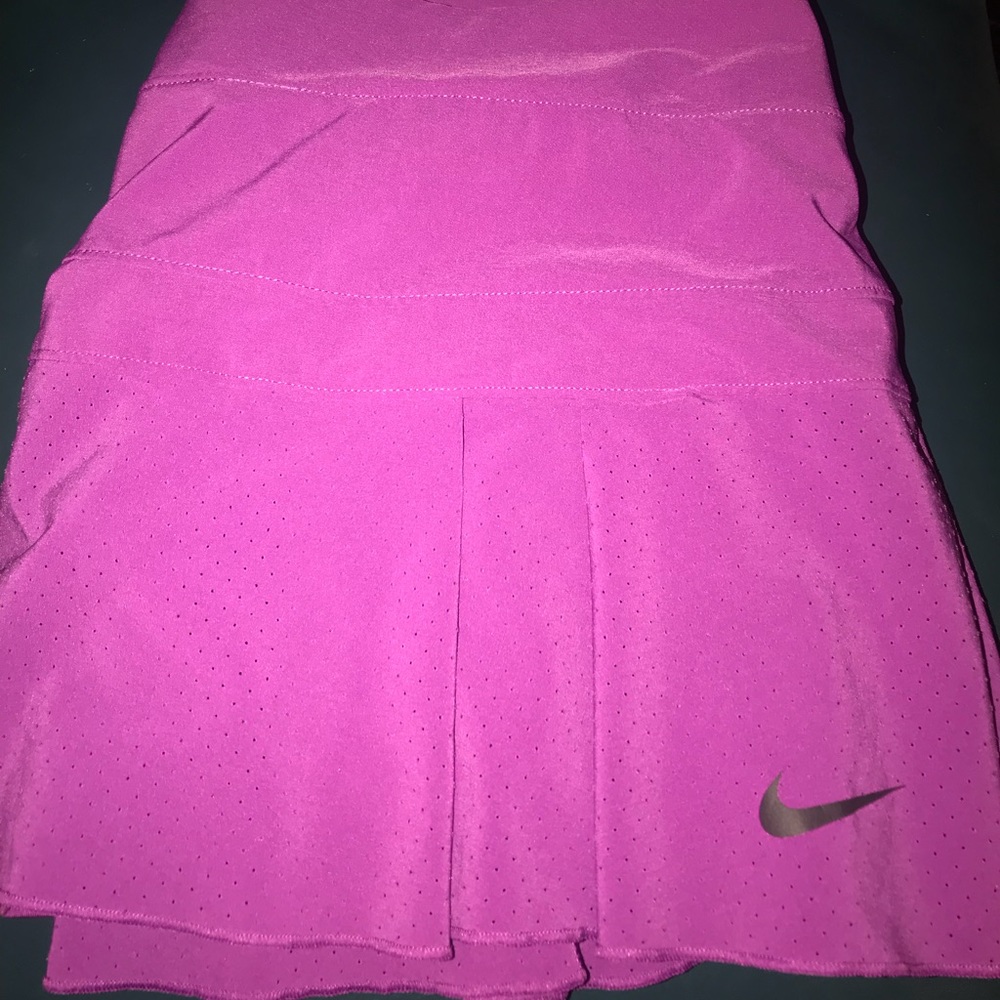 Nike skort (skirt with shorts underneath) Dri-fit